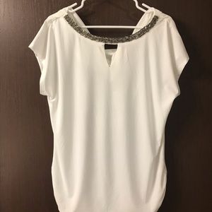 💖White blouse with Silver accent💖